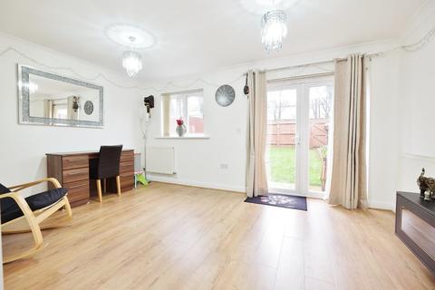 8 Healy Drive, Orpington, BR6 9LB
