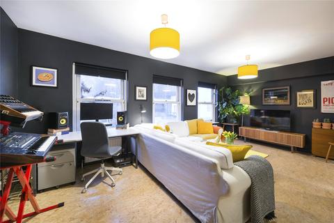 53 White Lion Street, London, N1 9PW