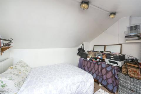27 Russell Gardens Mews, London, W14 8EU