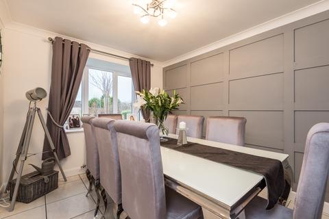 16 Sandstone Drive, Whiston, Prescot, L35 7NJ