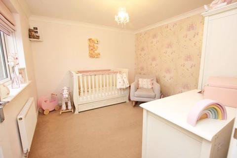 17 Chatsworth Close, Laceby, Grimsby, DN37 7BF