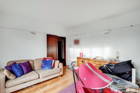 20 Horniman Drive, London, SE23 3BJ