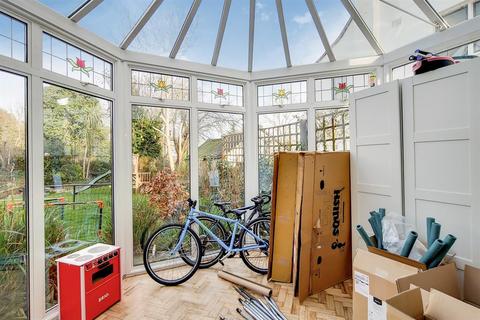 20 Horniman Drive, London, SE23 3BJ
