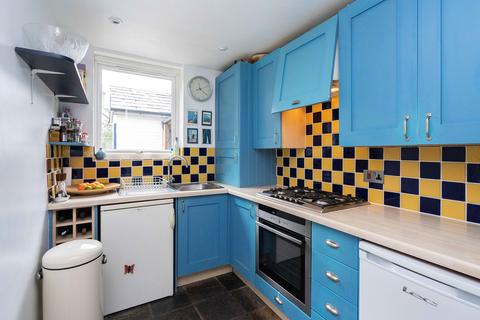 46 Pixham Lane, Dorking, RH4 1PT
