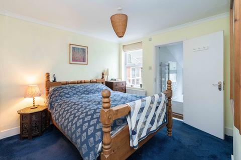 46 Pixham Lane, Dorking, RH4 1PT