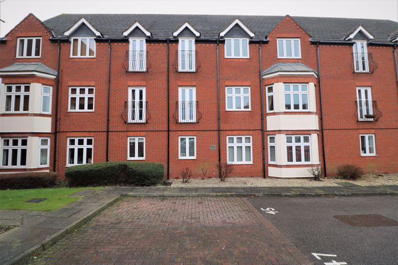 The Briars, Aldridge 2 bed apartment £135,000