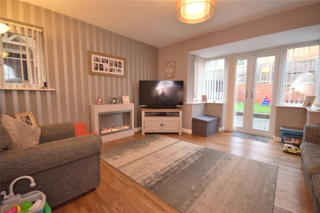 Springfield Close, Lofthouse, Wakefield, West Yorkshire 4 bed townhouse