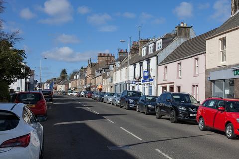 15 Belvidere Place, Auchterarder, PH3 1AS