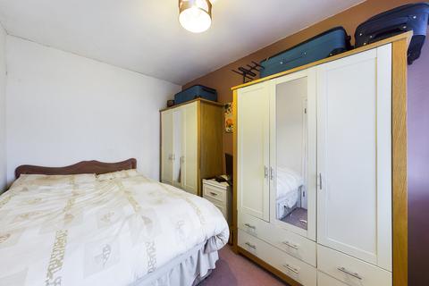 28 Cardinal Road, Ruislip, HA4 9QD
