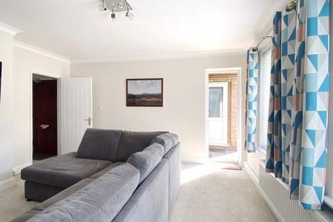 2 bedroom apartment for sale, Christopher House, Rosewood Way, Farnham Common, Buckinghamshire SL2