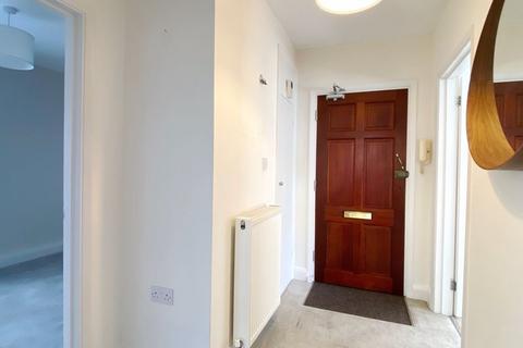 2 bedroom apartment for sale, Christopher House, Rosewood Way, Farnham Common, Buckinghamshire SL2