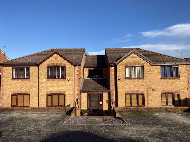 Moorland Road, Biddulph, ST8 6TH 1 bed apartment £75,000