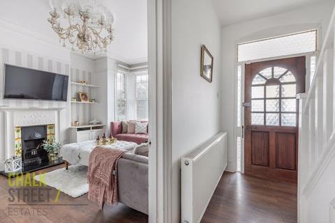 5 Lawrence Road, Romford, RM2 5SS