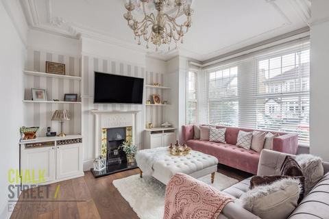 5 Lawrence Road, Romford, RM2 5SS