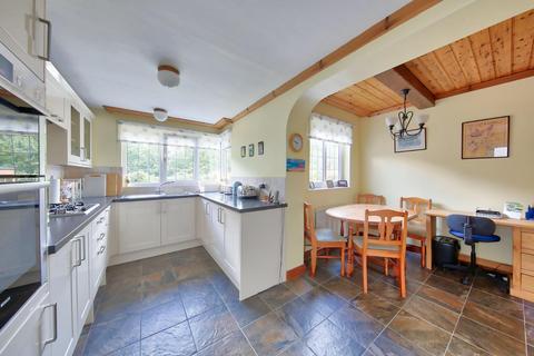 16 Ely Close, New Malden, KT3 4LG