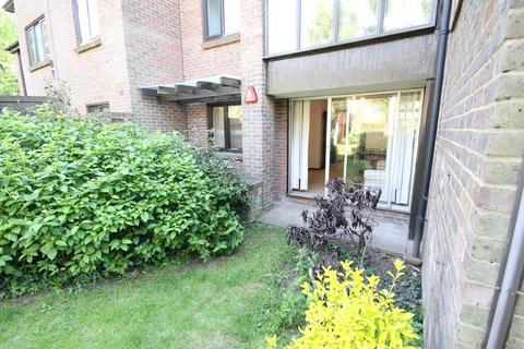 34 Braybourne Drive, Isleworth, TW7 5EW
