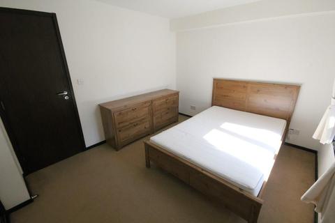 34 Braybourne Drive, Isleworth, TW7 5EW