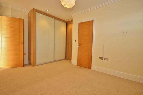 2 bedroom apartment to rent, Southbourne Coast Road, Southbourne, Bournemouth