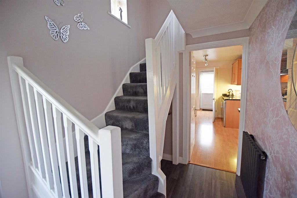 Ten acre entrance hall