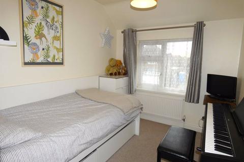 81 Corby Park, North Ferriby, HU14 3AX