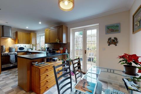 18 Kingsdown Road, St Margarets At Cliffe, Dover, CT15 6AZ