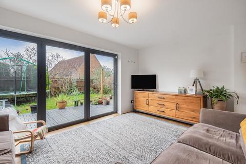 8 Birch Close, Clifton, Shefford, SG17 5QY