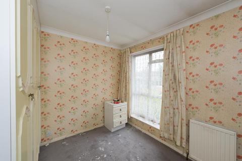 28 Andrews Close, Worcester Park, KT4 8PF