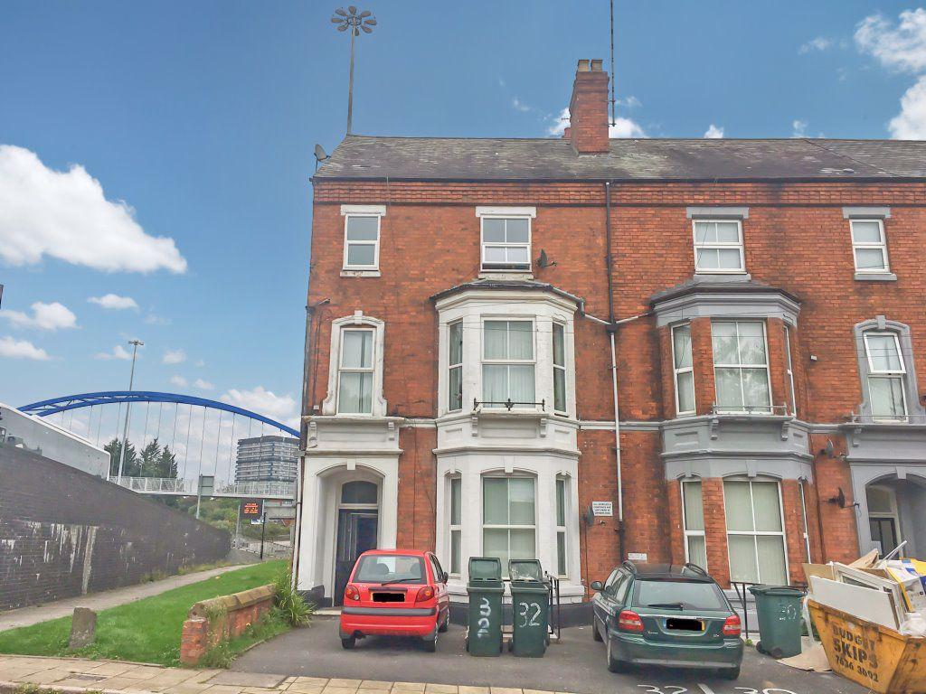 Lower Holyhead Road, Coventry, CV1 3AU Studio to rent £550 pcm (£127 pw)