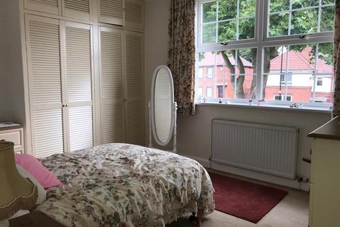 77 Hallowmoor Road, Sheffield, S6 4XB