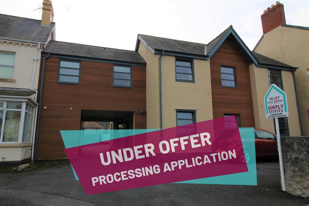 Dolhyfryd Court, Rhuddlan Road, Abergele, LL22 2 bed apartment £625