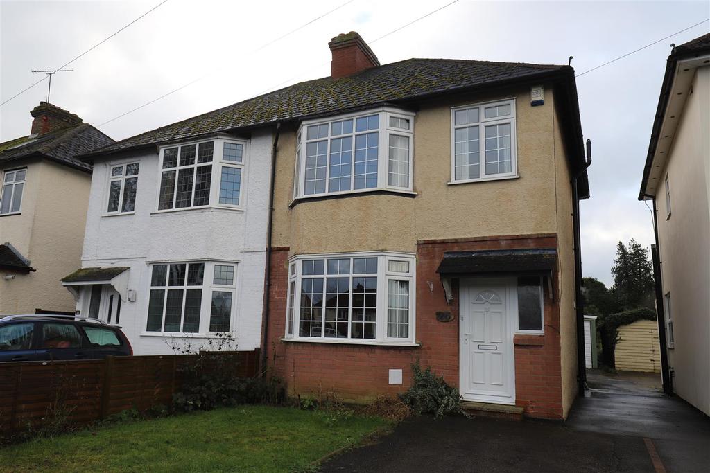 Sutton Road, Maidstone 3 bed semidetached house for sale £320,000