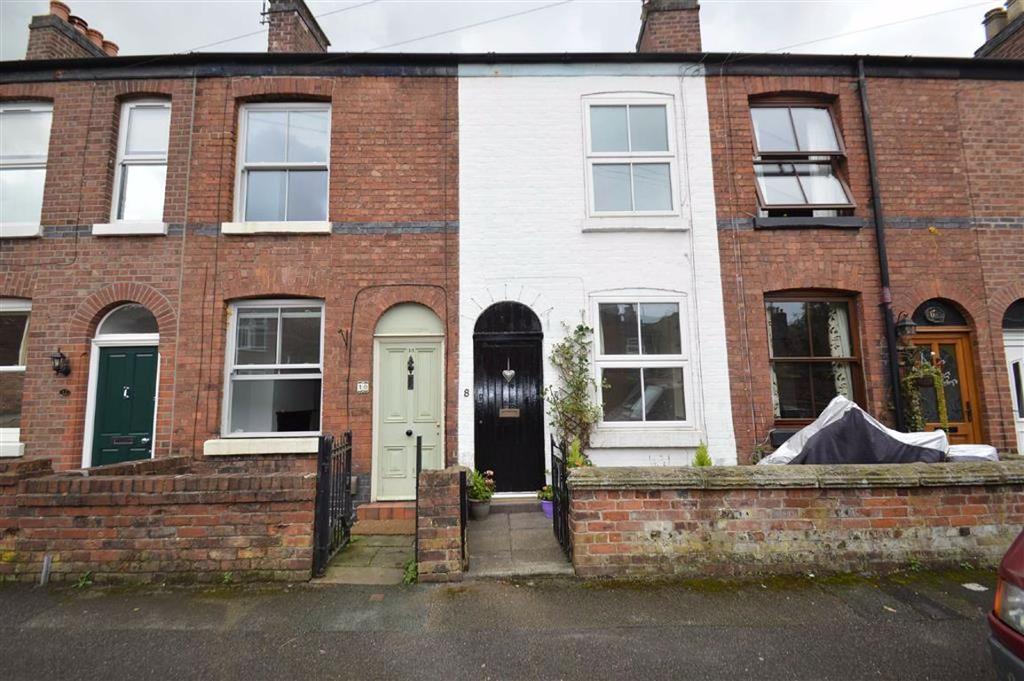 Dale Street, Macclesfield 2 bed terraced house £700 pcm (£162 pw)