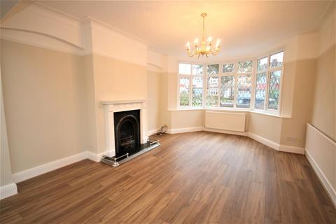 31 Wilmer Way, London, N14 7HT