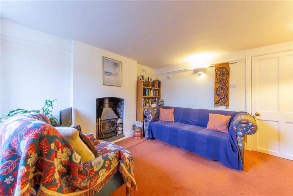 Trinity Cottages, Julian Road, Ludlow 2 bed terraced house £239,950