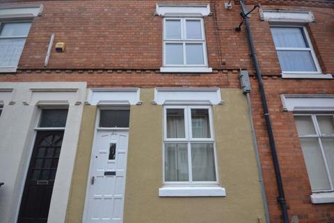 4 bedroom property to rent - Tewkesbury Street, Leicester, LE3 5HQ