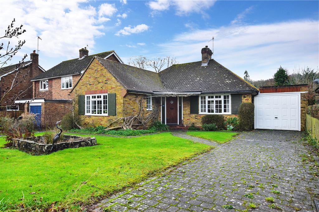 Bentsbrook Park, North Holmwood, Dorking, Surrey 2 bed detached