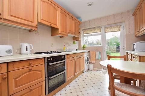 75 Bentsbrook Park, North Holmwood, Dorking, RH5 4JL
