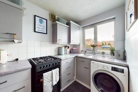 5 Aldersea Close, Stoke-on-trent, ST6 4DY
