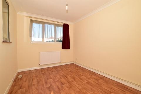 182 Avenue Road, Erith, DA8 3AZ