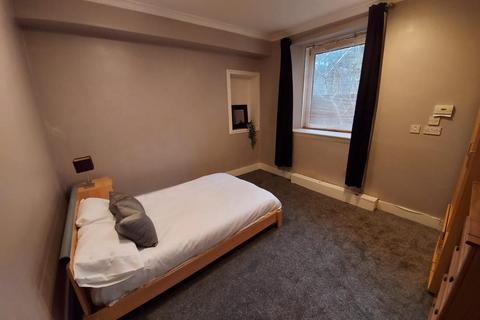 undefined, Skene Square, Aberdeen, AB25