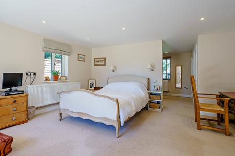 5 bedroom detached house to rent, Ashton Road, Siddington, Cirencester, GL7