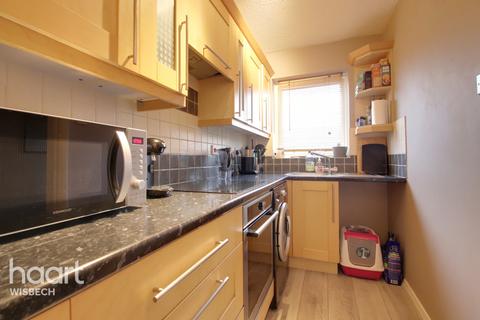 102 The Russets, Upwell, Wisbech, PE14 9AJ
