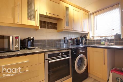 102 The Russets, Upwell, Wisbech, PE14 9AJ