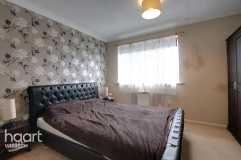 102 The Russets, Upwell, Wisbech, PE14 9AJ