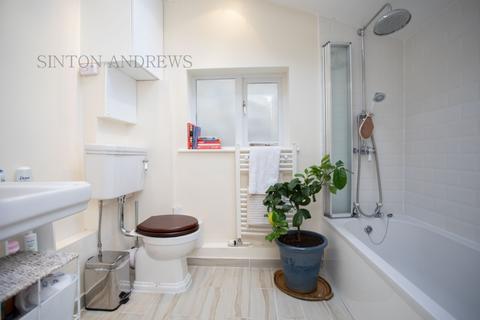 1 Kerrison Place, London, W5 5NG