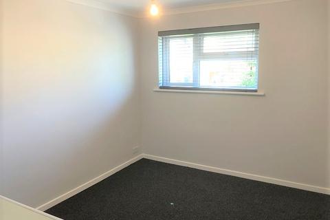 27 Gibbs Couch, Watford, WD19 5EG