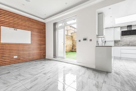 57 Abdale Road, London, W12 7ES