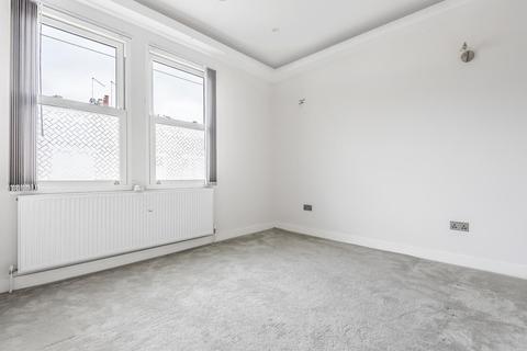 57 Abdale Road, London, W12 7ES