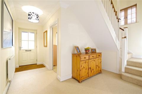 5 bedroom detached house to rent, Cuckoo Hill Rise, Hanslope, Milton Keynes, Buckinghamshire, MK19