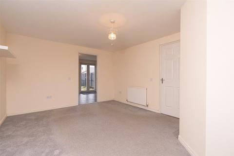 3 bedroom end of terrace house to rent - 30 Dunipace Road, Edinburgh, EH12